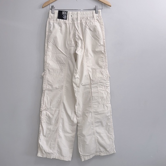 BDG Y2K Low-Rise Cargo Pant - Picture 10 of 12